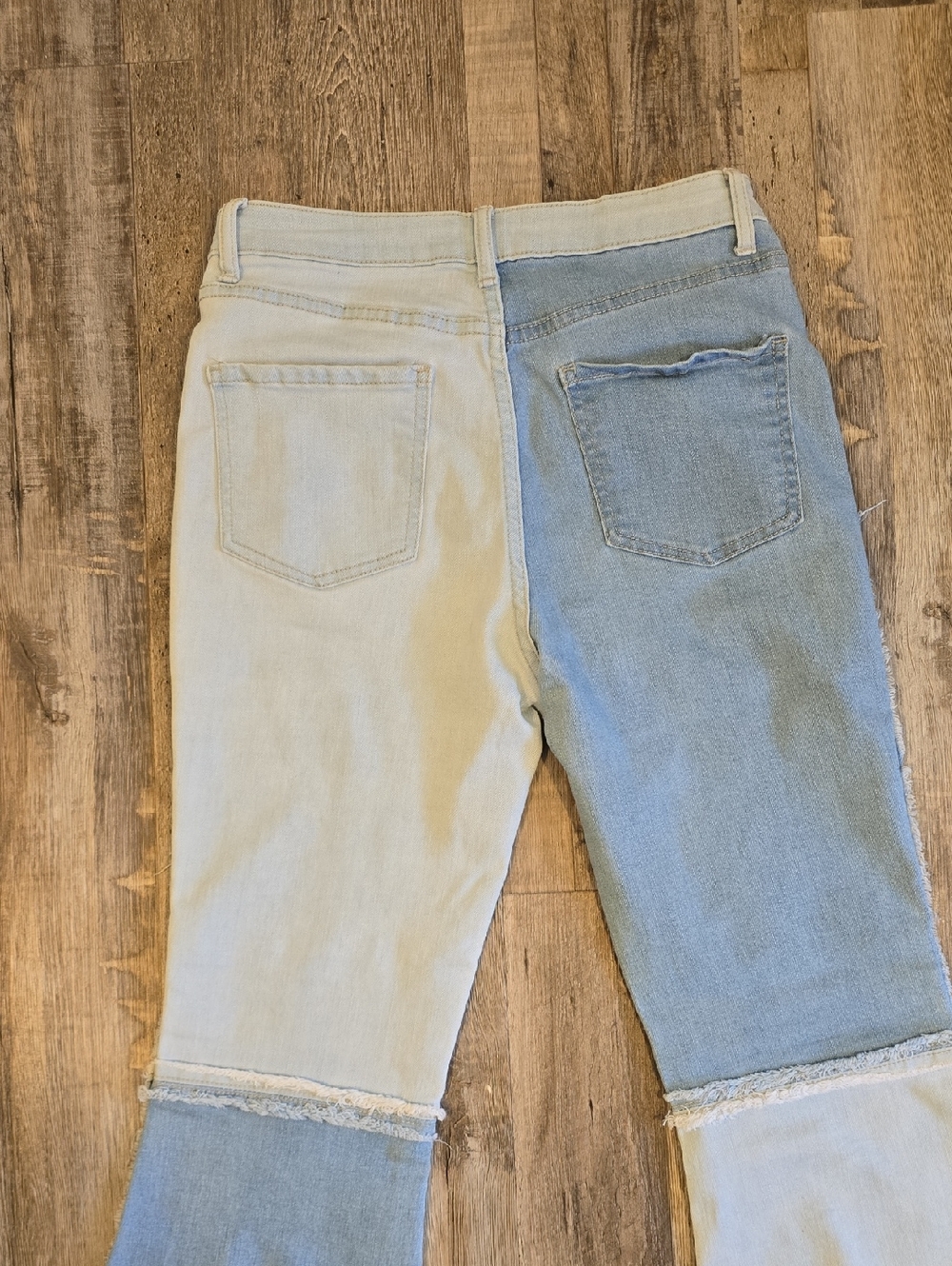 Easel Patchwork Denim Flare Jeans | Light Wash | Size Medium - Picture 4 of 7